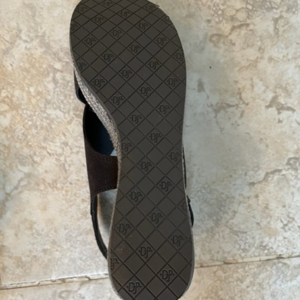 Donald J. Pliner Sahar Dark Brown/Gray Suede Wedge Sandals Size 7 - Picture 7 of 7